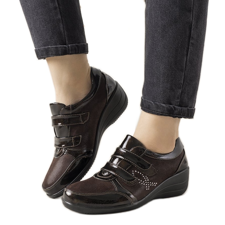 Bruna brogues på Tiffy lågklack