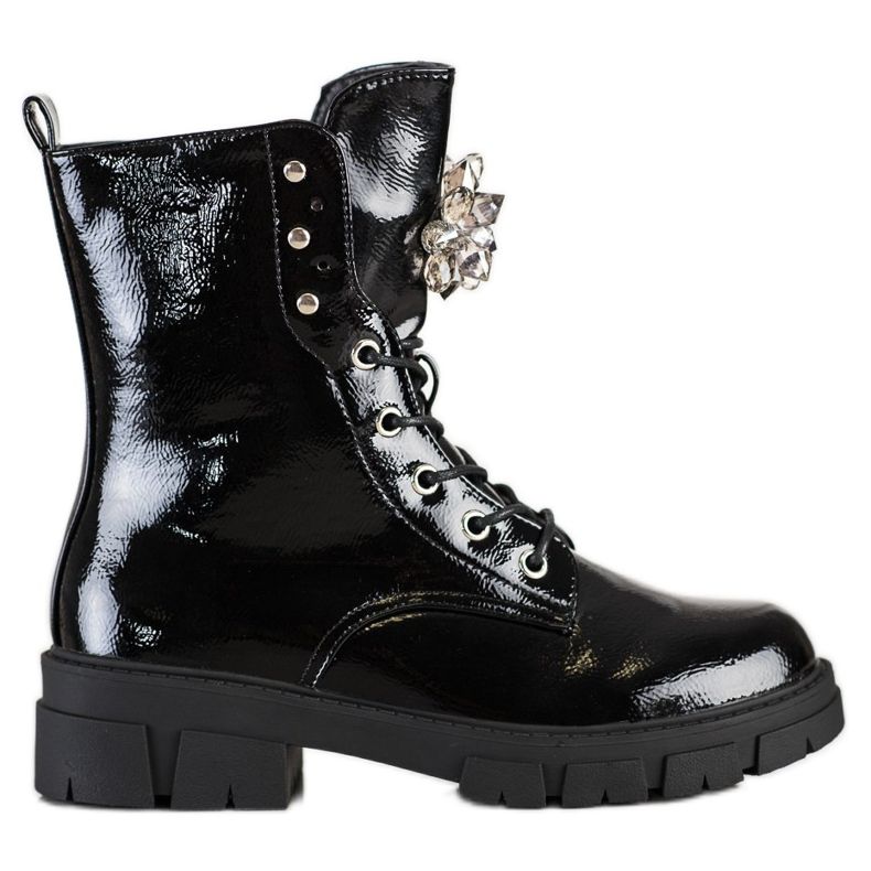 S. BARSKI Arbetare med en kristallprydnad av S.BARSKI svart