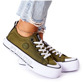 Sneakers På Big Star II274024 Khaki -plattformen kaki grön