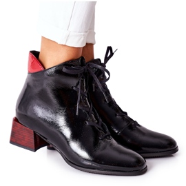 Varma läderstövlar på högklackat Laura Messi svart 2202