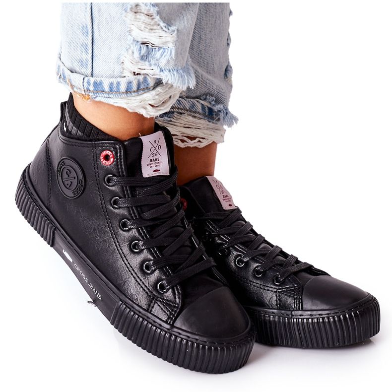 Kvinnors sneakers Cross Jeans High Black II2R4021 svart