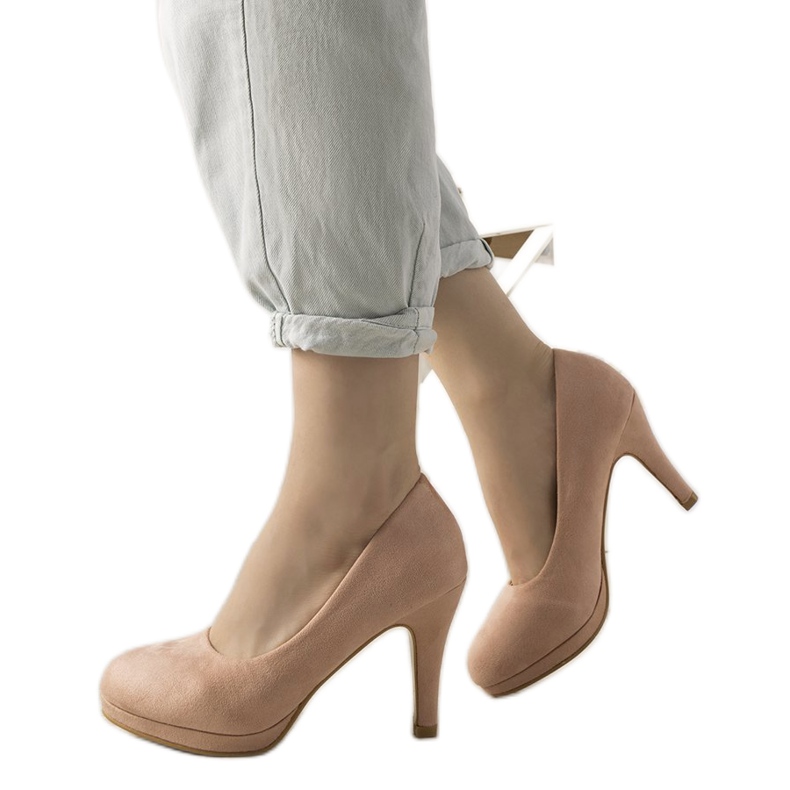 Rosa pumps på en Marino stilettklack