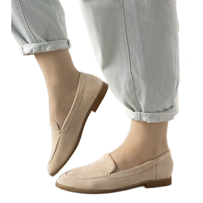 Downtown beige loafers med platta klackar