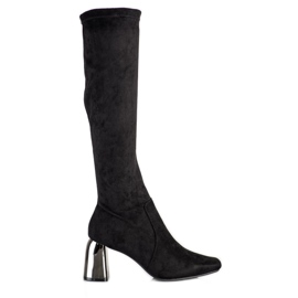 M.Daszyński Snygga högklackade stövlar svart