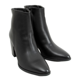 Svarta höga klackar 9546 Svart