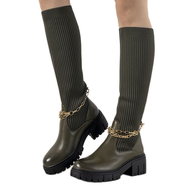 Gröna stövlar med en strumpa övre Cheers