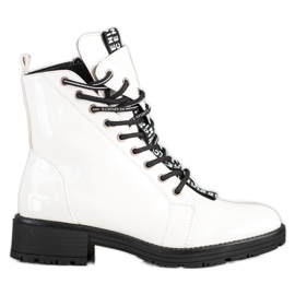 Vinceza VINCEZs vita arbetare