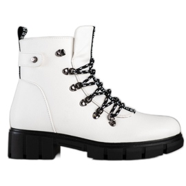 Vita arbetare på VINCEZA -plattformen