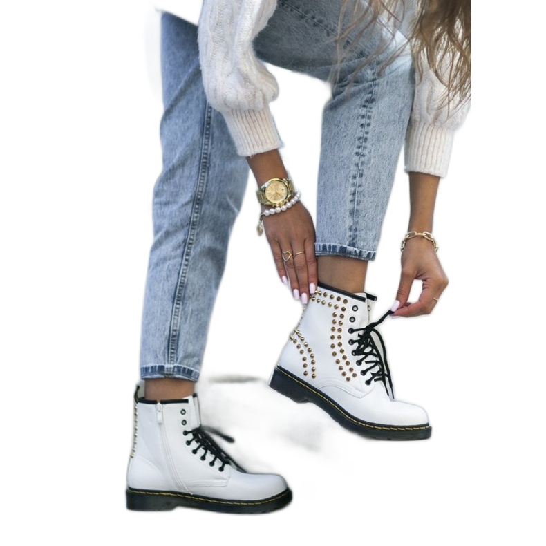 Vita Marten dubbade väskor