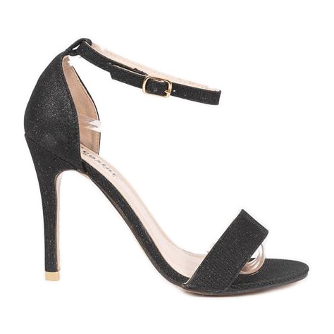 Svarta sandaler på en Silver Night -häl