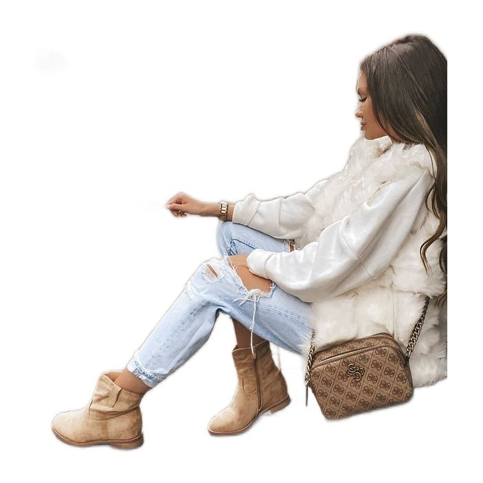 Beige stövletter från Venicia