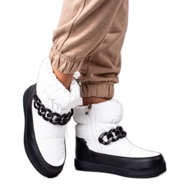 S. BARSKI Snöskor med kedja S.BARSKI vit svart