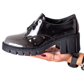 S. BARSKI Lackerade skor S.BARSKI svart grå