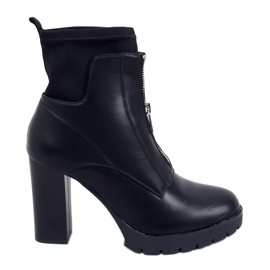 Svarta höga klackar 168-255 Svart