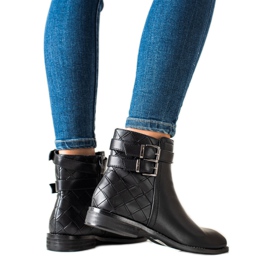 Goodin Svarta stövlar med spännen