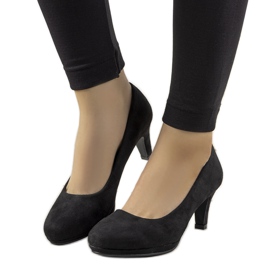 Svarta pumpar på en nål från Eiffel