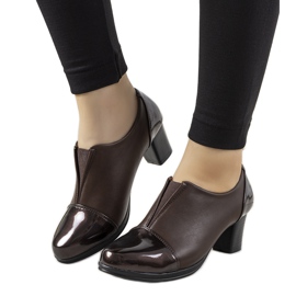 Brown brogues på posten som Villareal brun