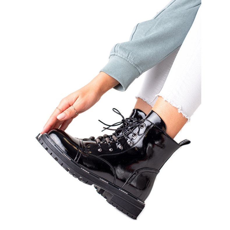 Eleganta läderstövlar ARTIKER svart