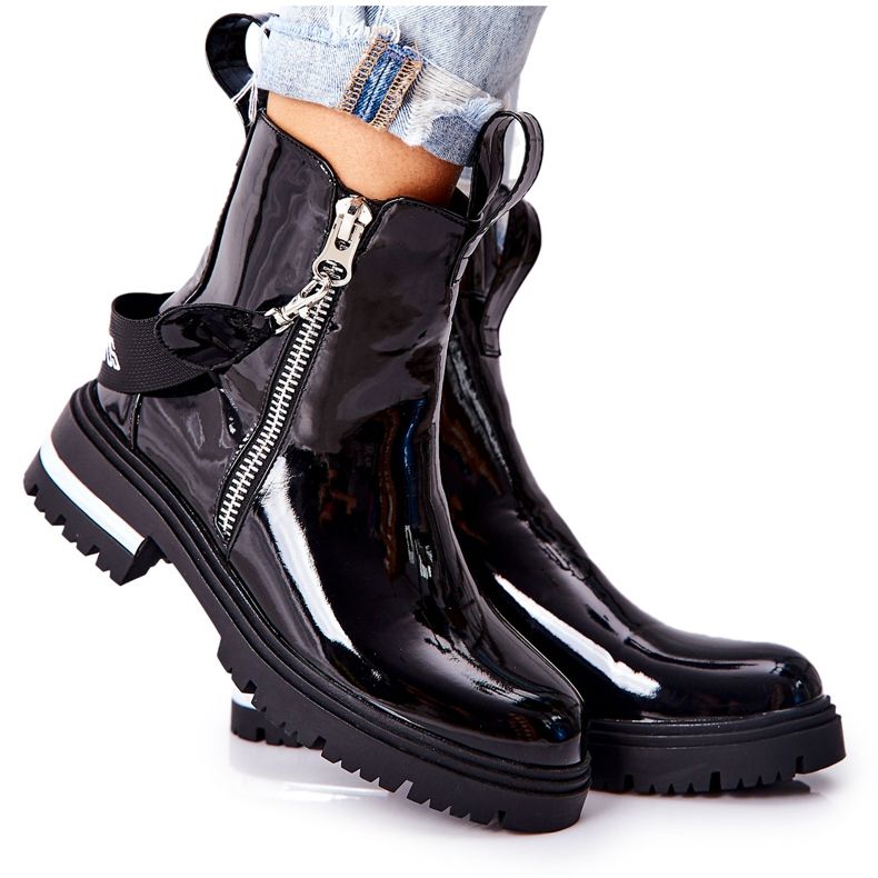 PS1 Läderlackerade varma stövlar med dragkedja Svart Cortona