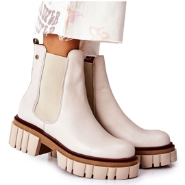 Maciejka Beige Leather Workers Boots 05312-04