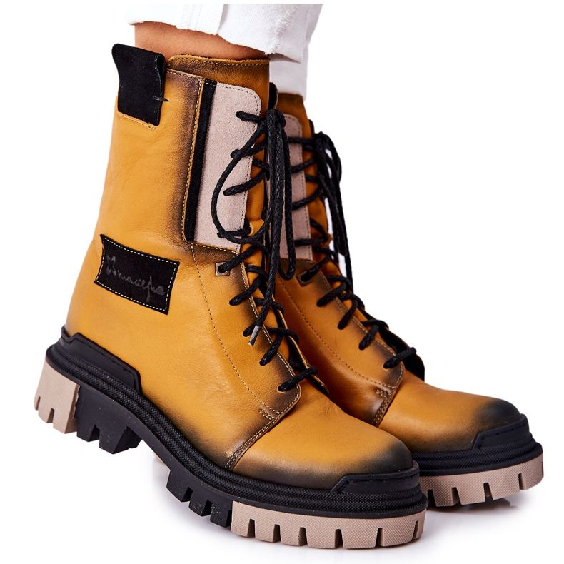 Läderstövlar Varma stövlar Maciejka Gul 05113-07 svart gyllene