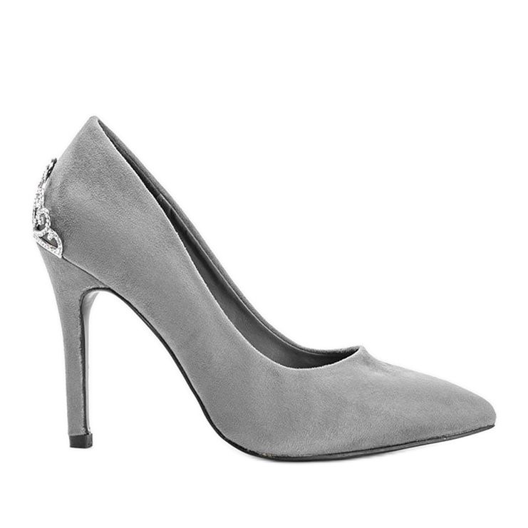 Grå pumps på en Maricka -häl