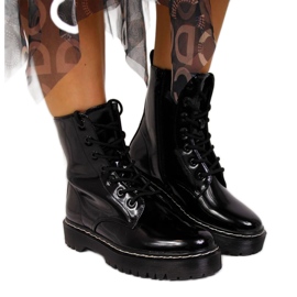 Varmlackerade stövlar Vinceza W JAN55A svart