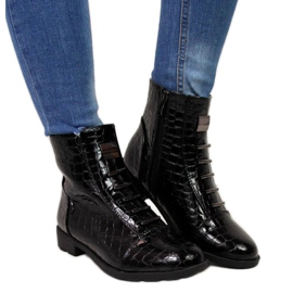 Stövlar med ormskinnsdekoration Filippo W PAW288A svart vit