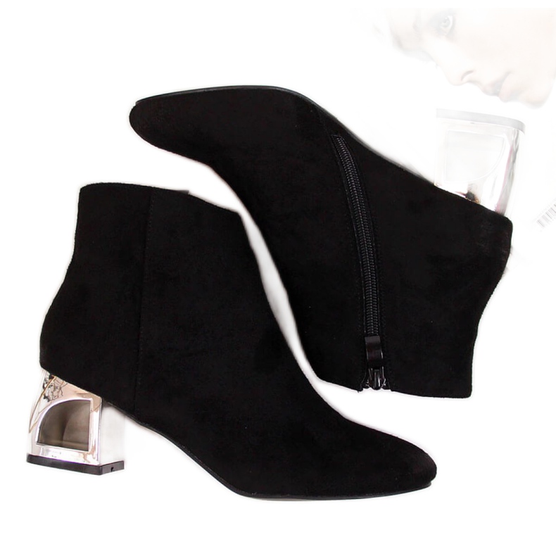 Stövlar med dekorativ häl T.Sokolski W SCA144A svart