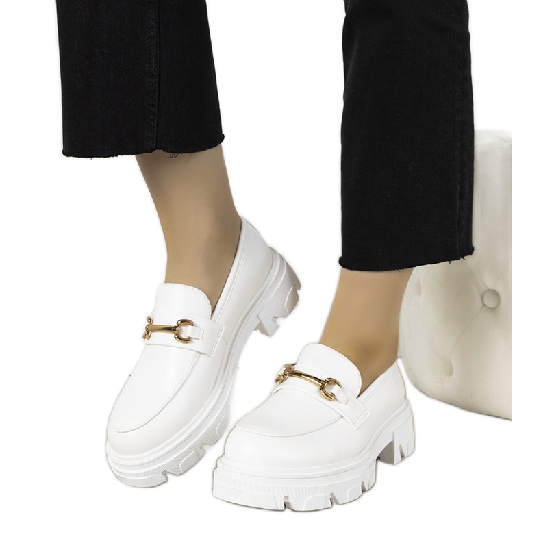 Vita loafers på höga Anouksulor