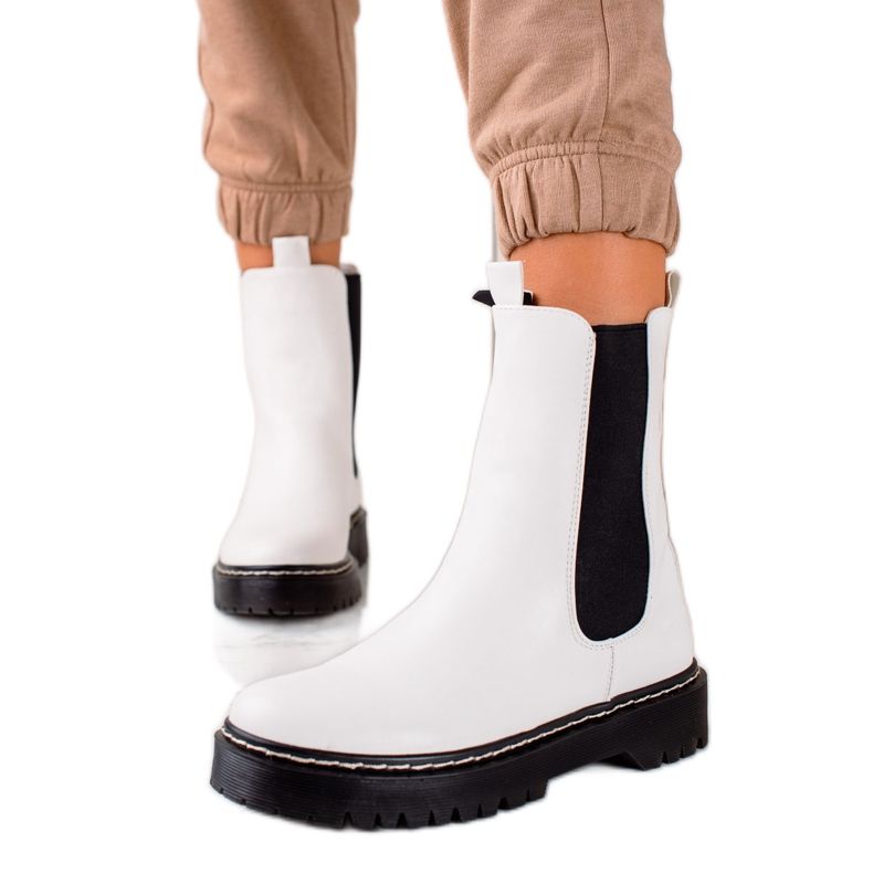 S. BARSKI Höga Chelsea -stövlar på S.BARSKI -plattformen vit