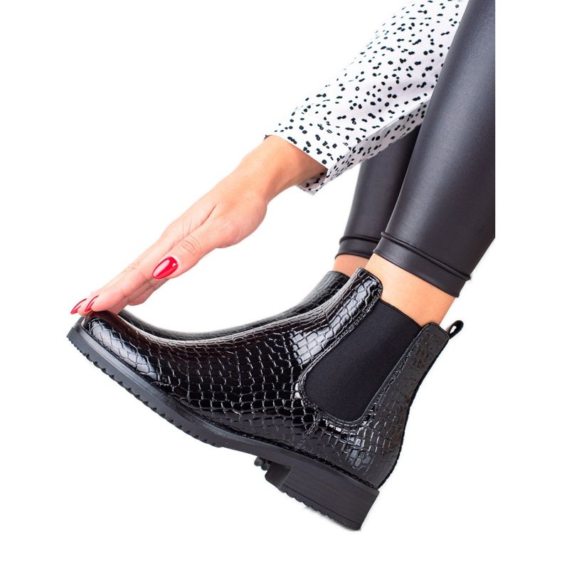 Trendiga stövlar på VINCEZA -dragkedjan svart