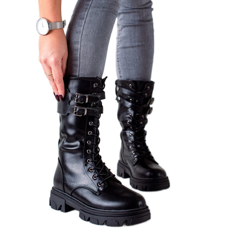 Höga stövlar med VINCEZA -spännen svart