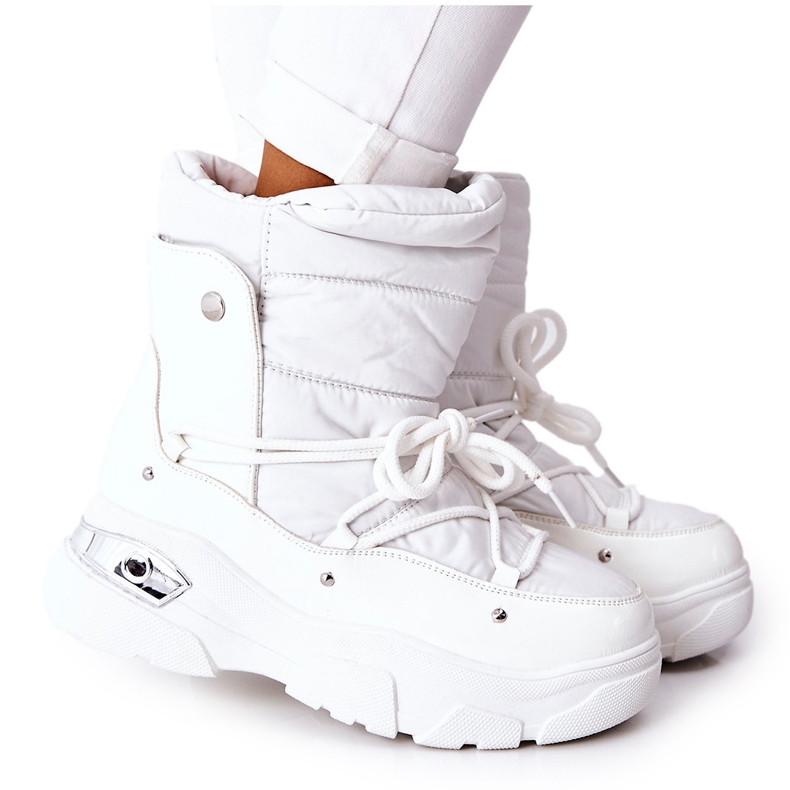 POTOCKI White Holys isolerad med päls vit