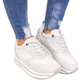 Skor på plattformen Big Star W II274216 vit