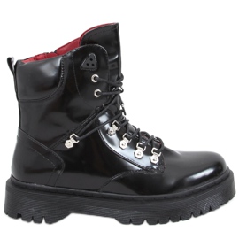 Kari svarta snörskor