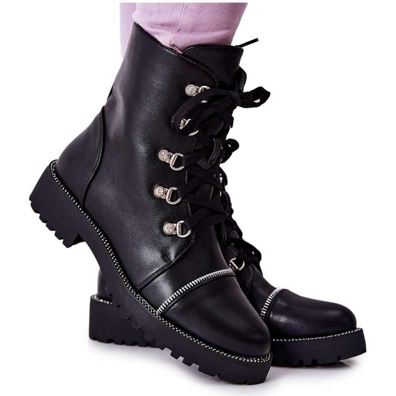 PG1 Klassiska svarta Daiane-knutna läderstövlar