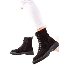 TRENDI Svarta snörskor