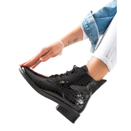 TRENDI Snygga stövlar med mönster svart