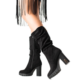 TRENDI Mockaboots med matt klack svart