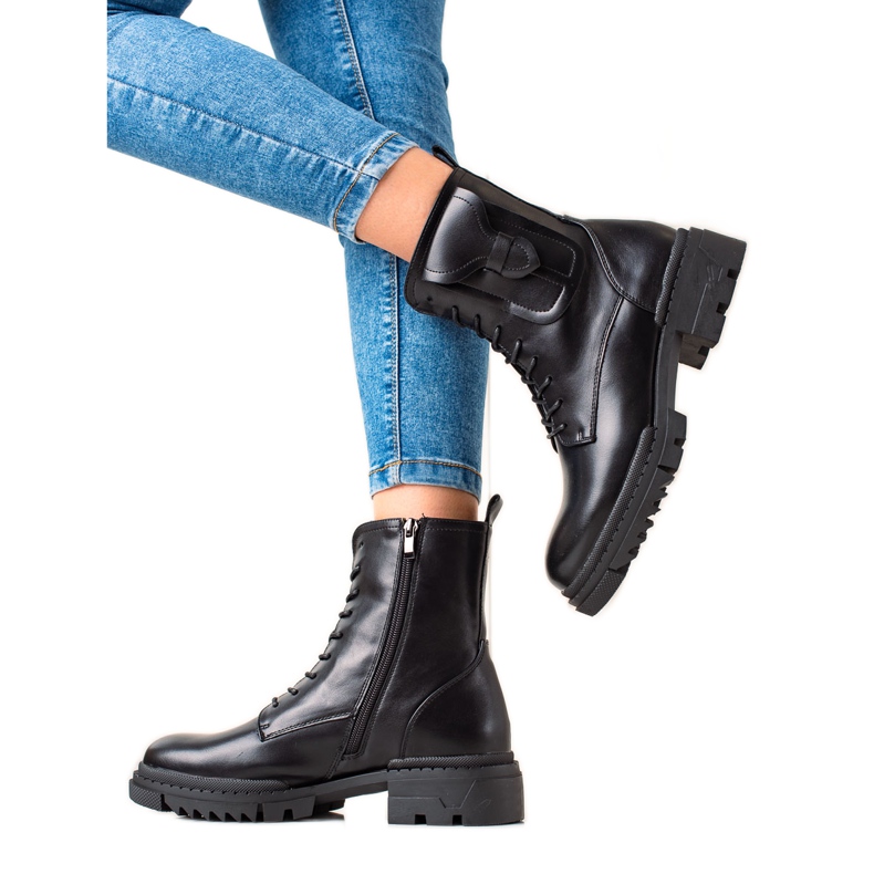 W. Potocki Klassiska snörningskläder med Potocki svart