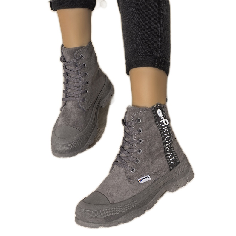 Grå varma stövlar för kvinnor Goris