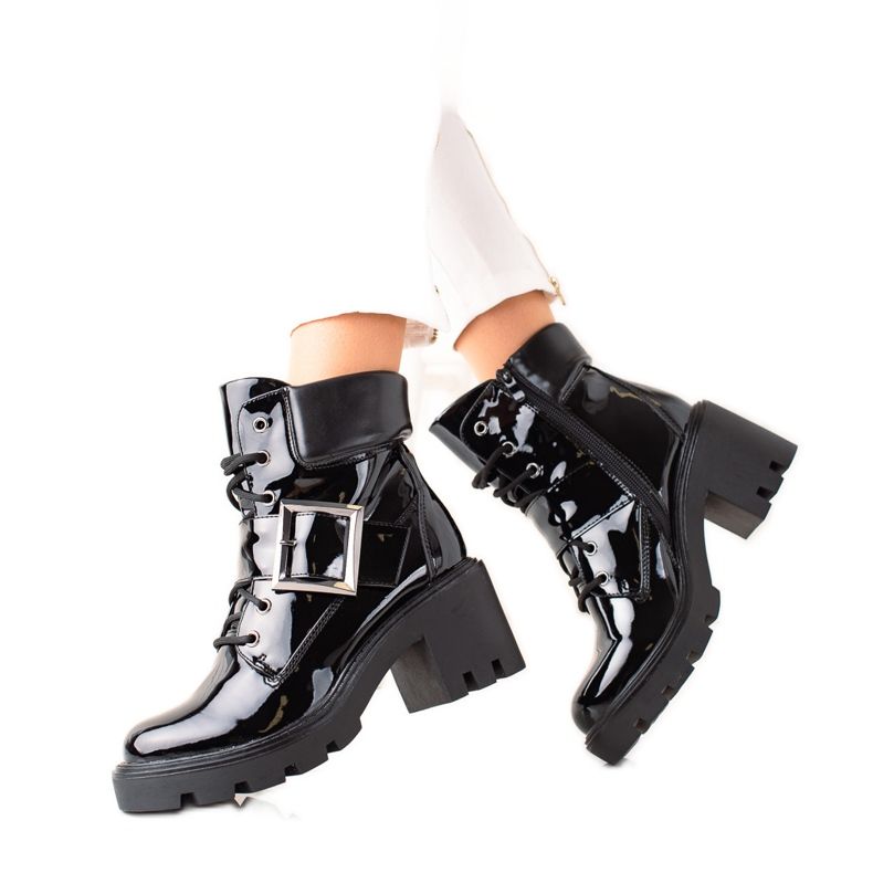 Evento Lackade Arbetare På Höga Klackar svart