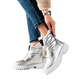 TRENDI Silver Shiny Snow Boots