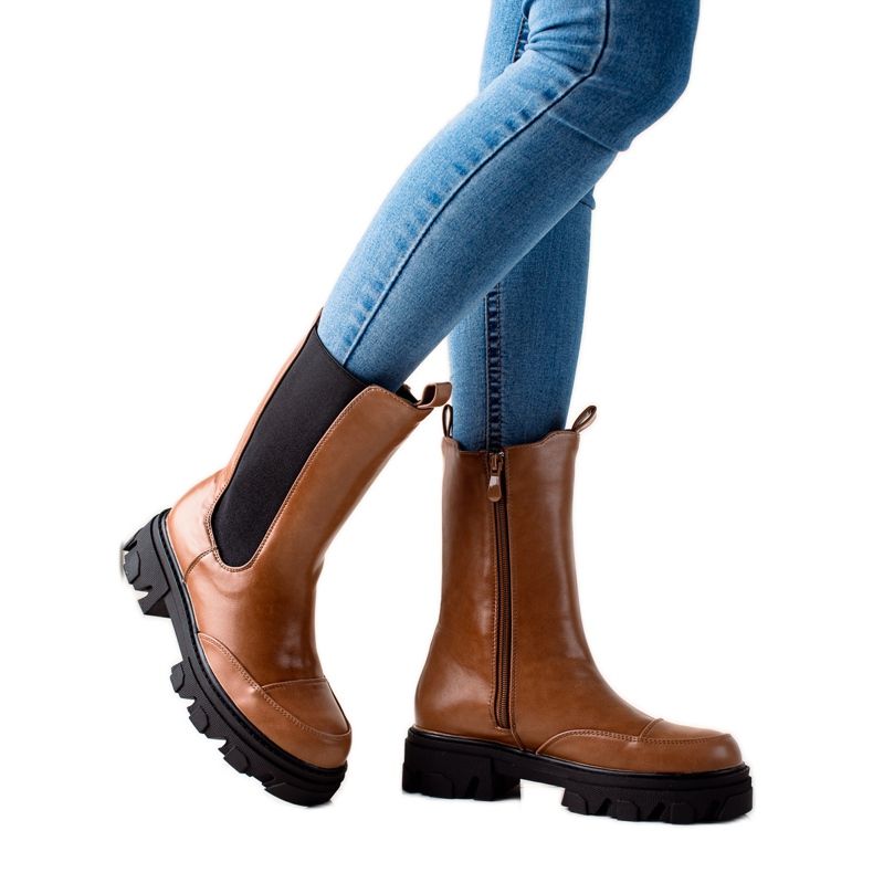 Small Swan Höga stövlar på plattformen brun