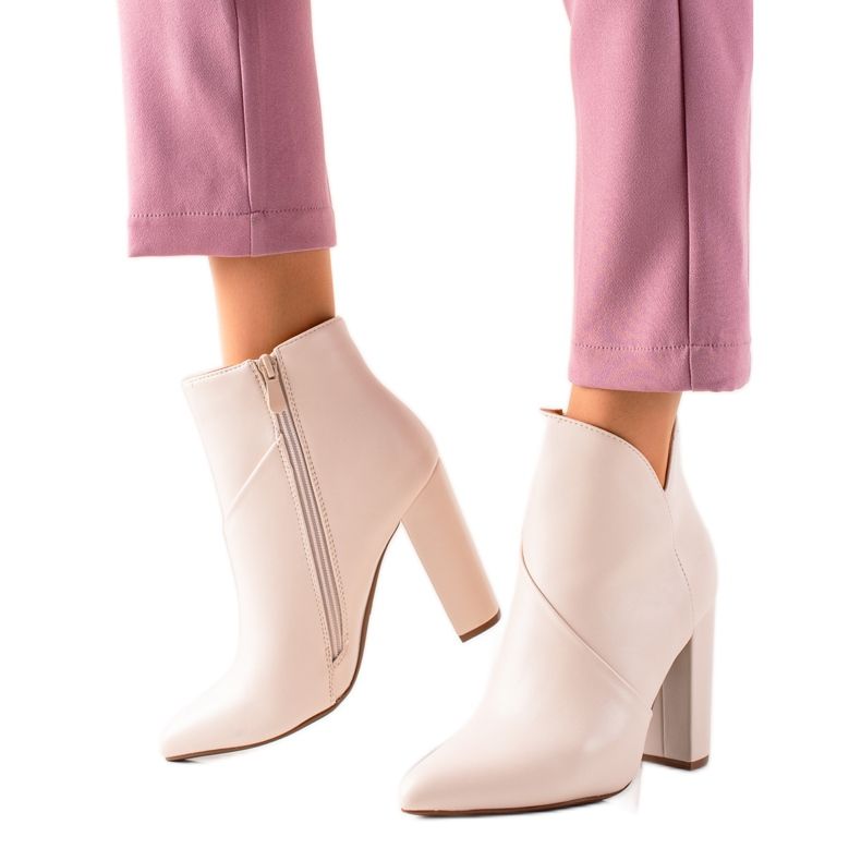 Seastar Högklackade stövlar beige