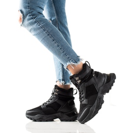 TRENDI Varma snörstövlar svart