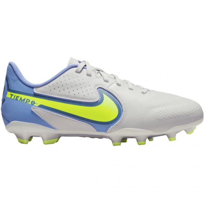 Nike Tiempo Legend 9 Academy FG / MG Jr DA1333 075 fotbollsskor vit vit