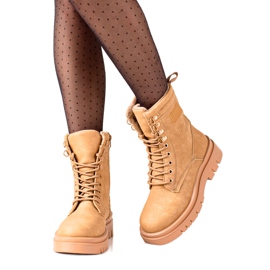 TRENDI Klassiska bruna vandringskängor beige