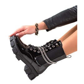 TRENDI Lackade Arbetare Med Kedjor svart